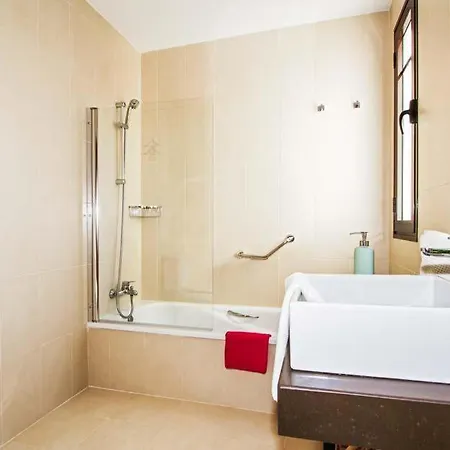 Villa Playa Blanca Sleeps 6 Pool Air Con Wifi